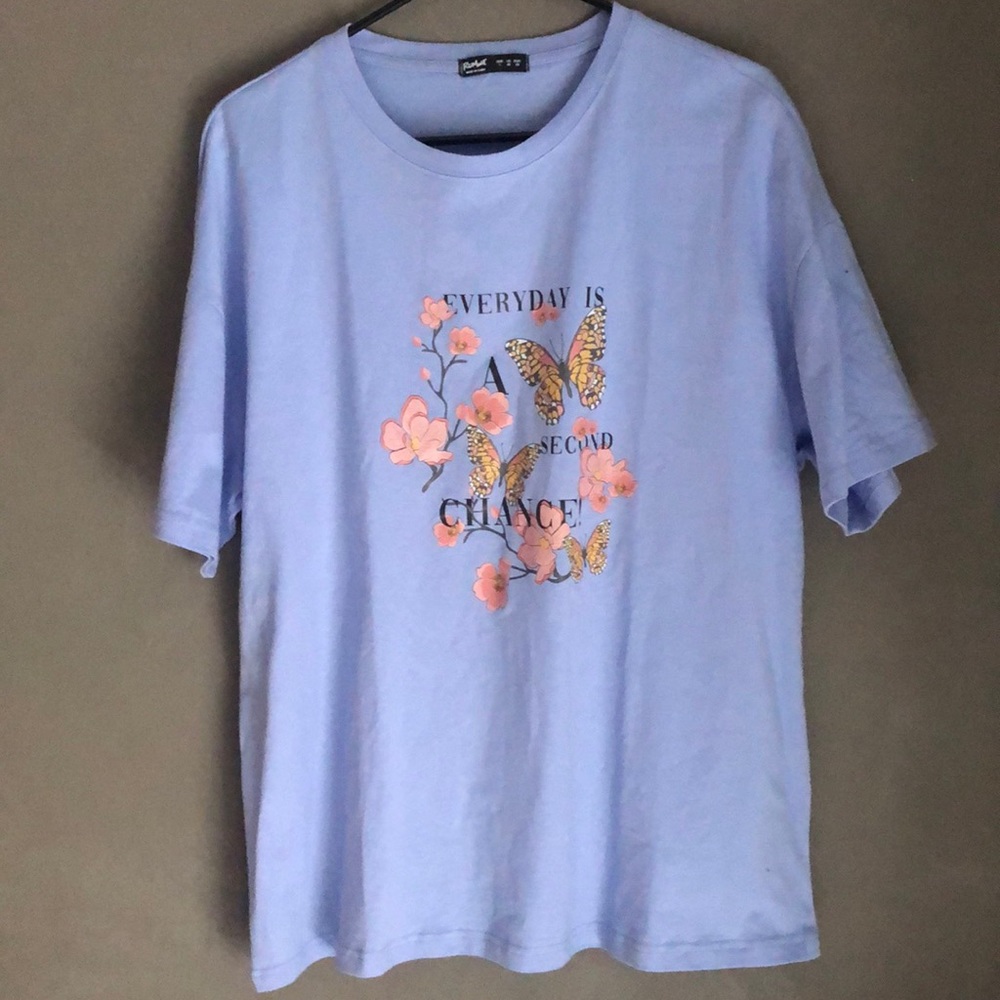 Graphic Tee- butterfly and flowers